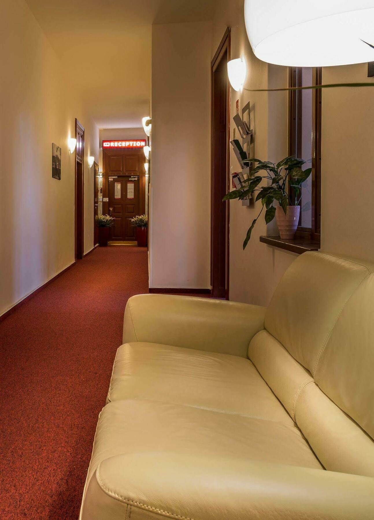 International Apartments Βουδαπέστη Εξωτερικό φωτογραφία